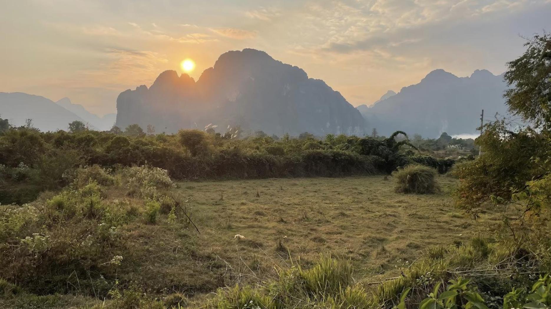 Jungle Paradise Vangvieng - Bungalows Vang Vieng Buitenkant foto