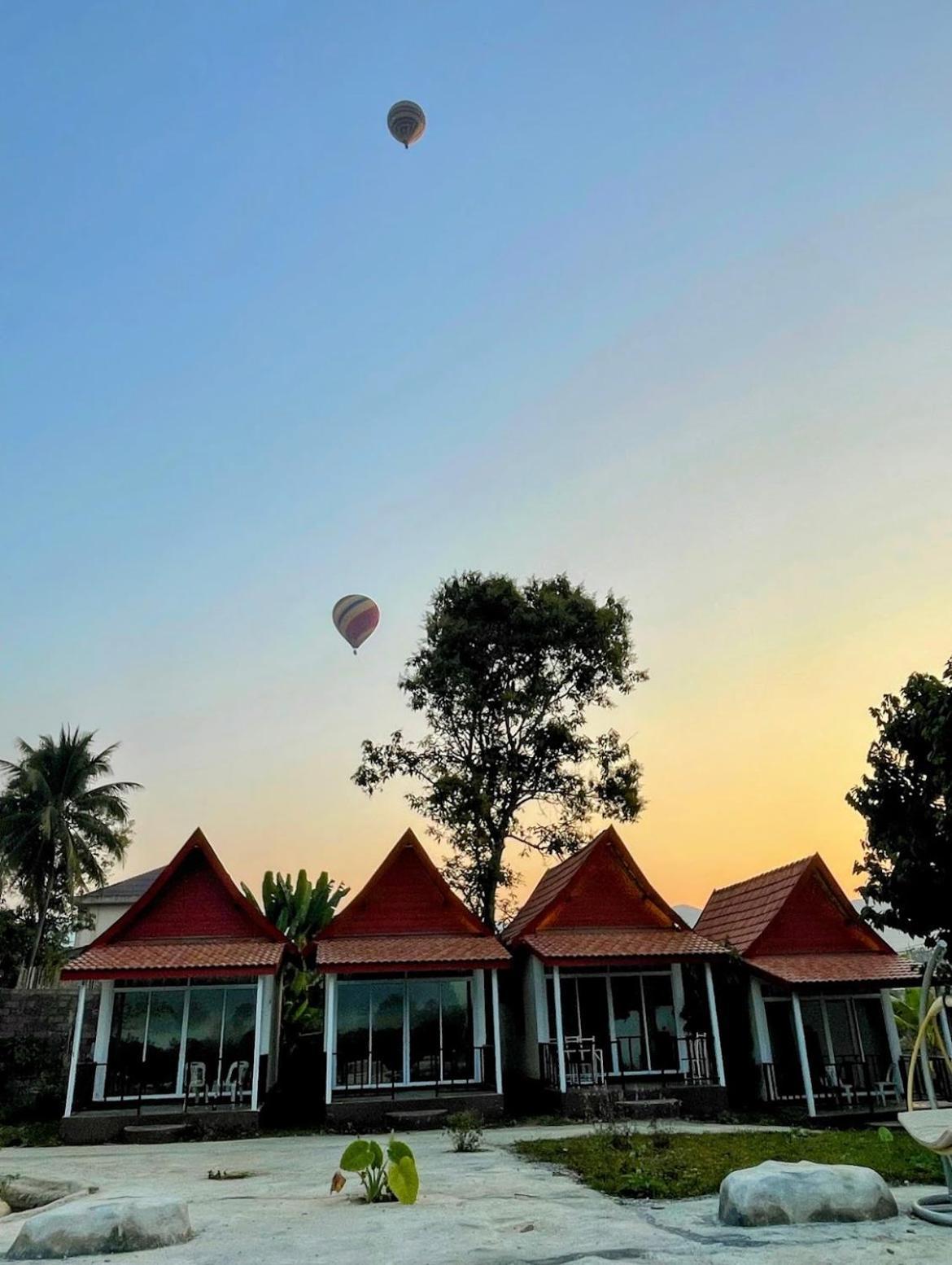 Jungle Paradise Vangvieng - Bungalows Vang Vieng Buitenkant foto