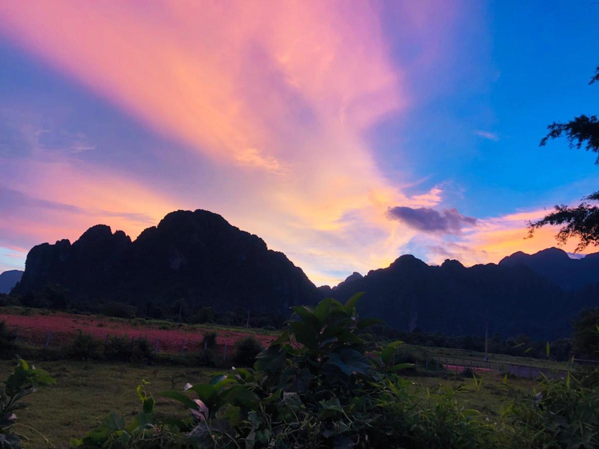 Jungle Paradise Vangvieng - Bungalows Vang Vieng Buitenkant foto